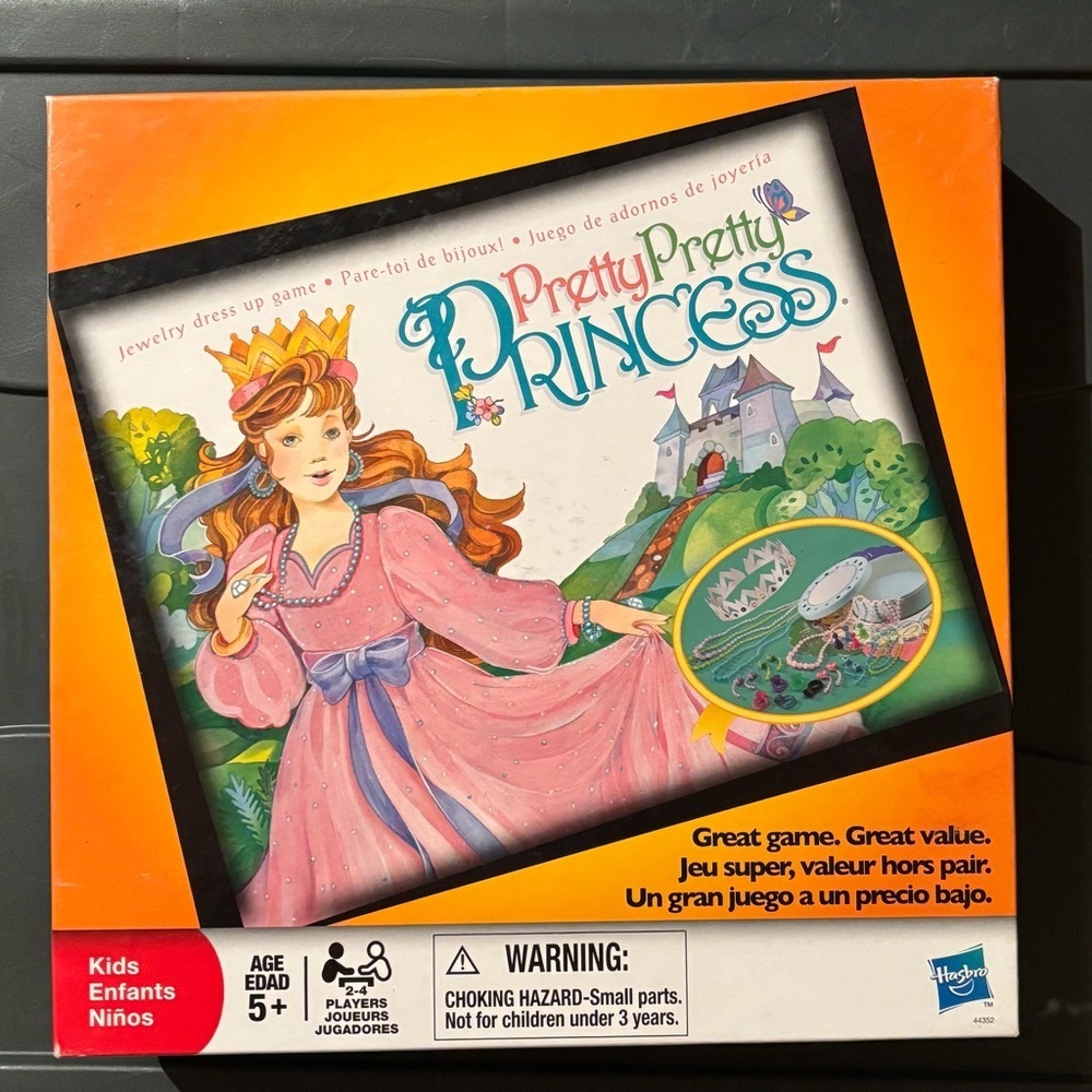 2009 Pretty Pretty Princess Jewery Dress-Up Game -  EUC